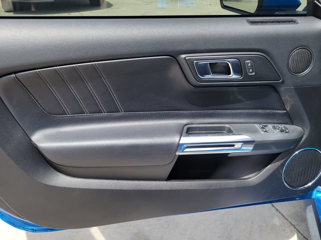 Used 2020 Ford Mustang GT Premium RWD image 7
