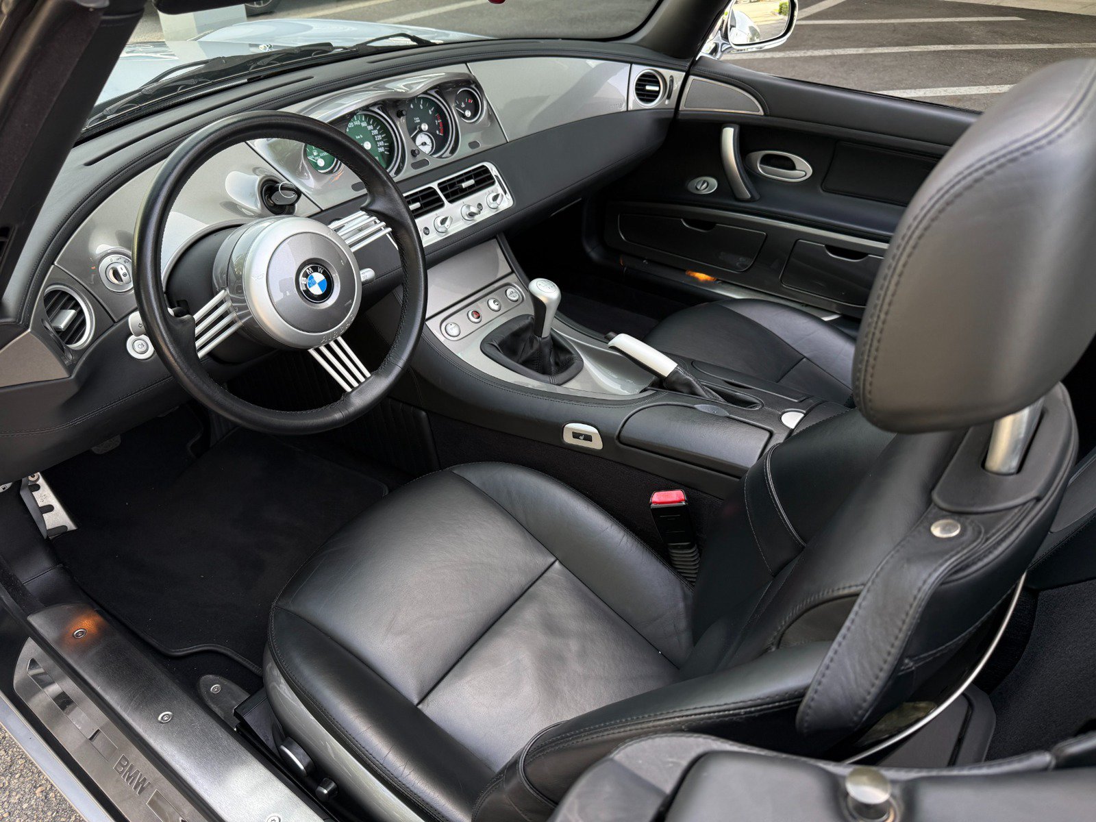 Used 2002 BMW Z8 RWD image 40