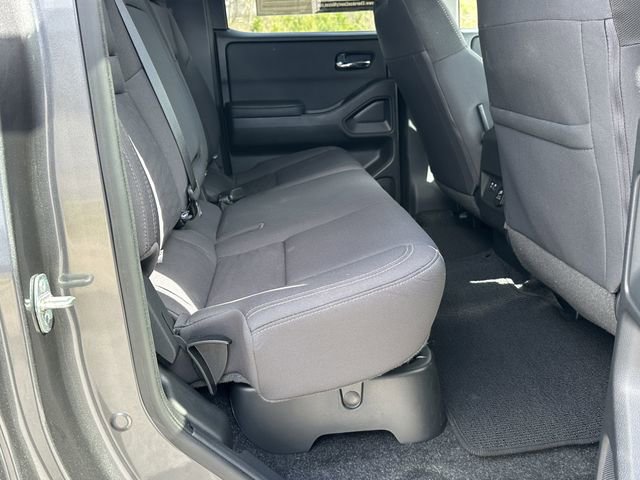 Certified 2023 Nissan Frontier SV w/ SV Convenience Package image 16