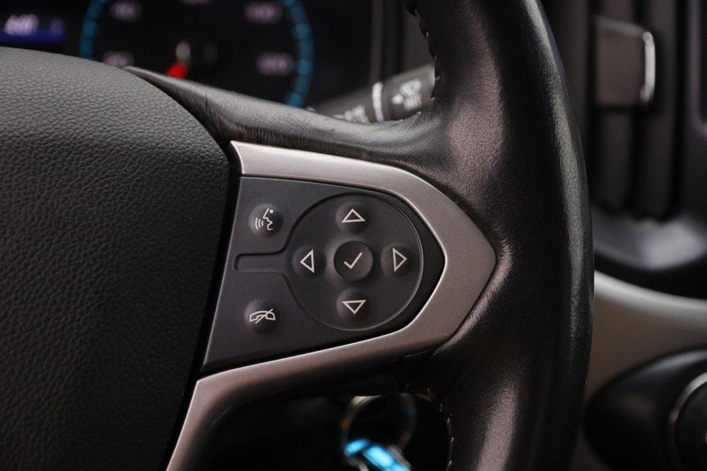 Used 2019 Chevrolet Colorado LT w/ Luxury Package, Chrome RWD image 13
