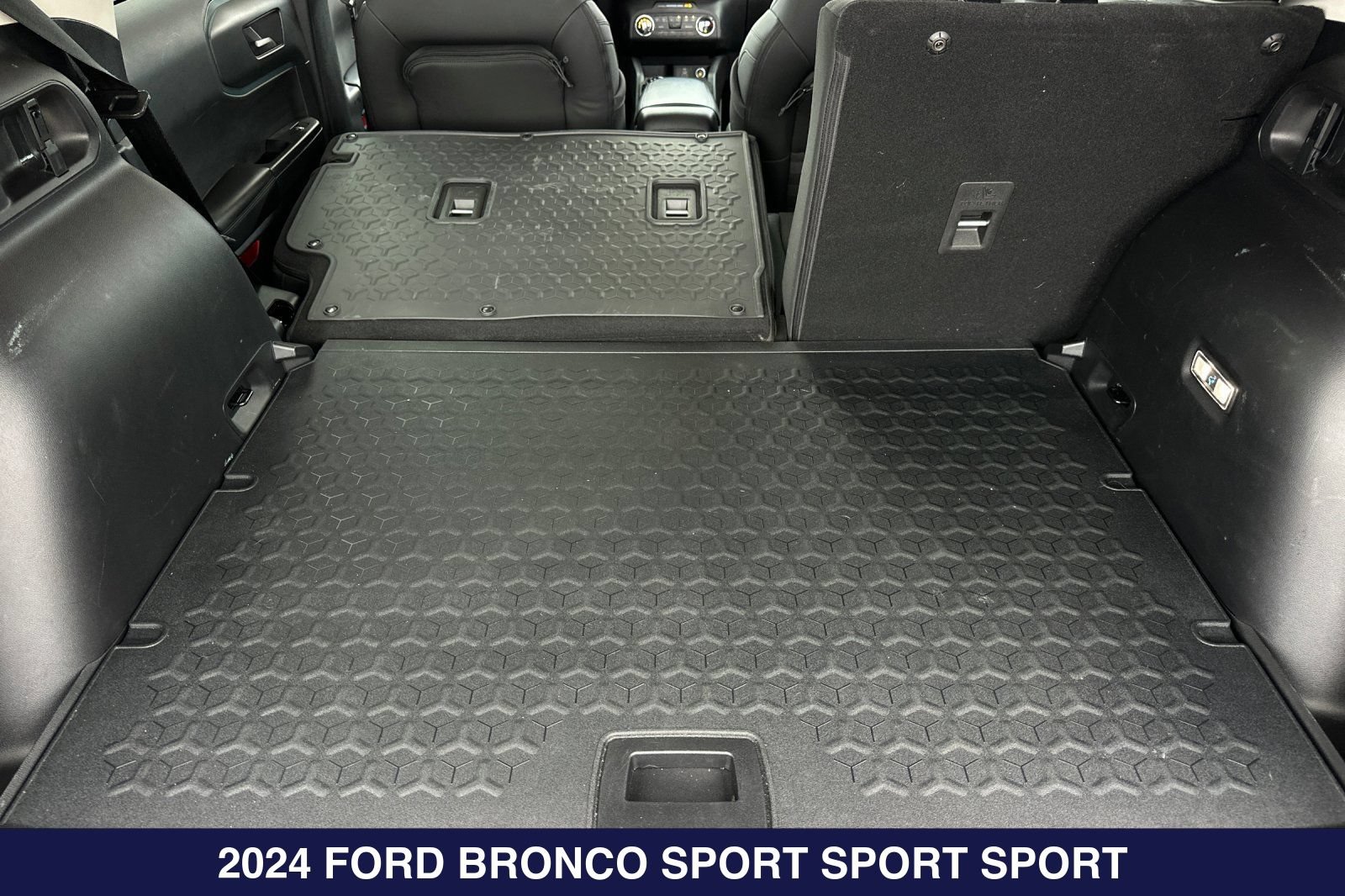 Used 2024 Ford Bronco Sport Badlands AWD/4WD image 16