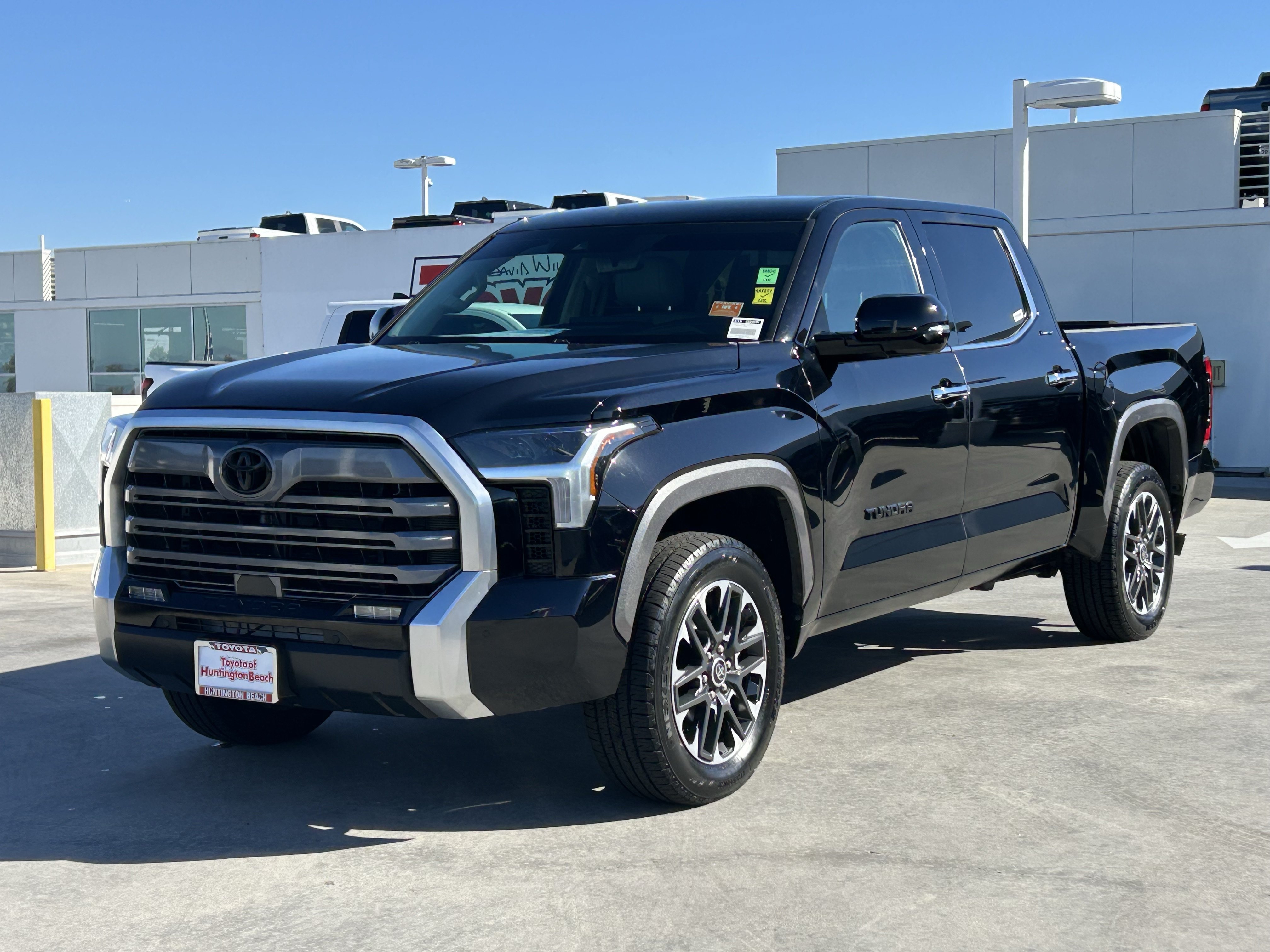Used 2024 Toyota Tundra Limited AWD/4WD image 6