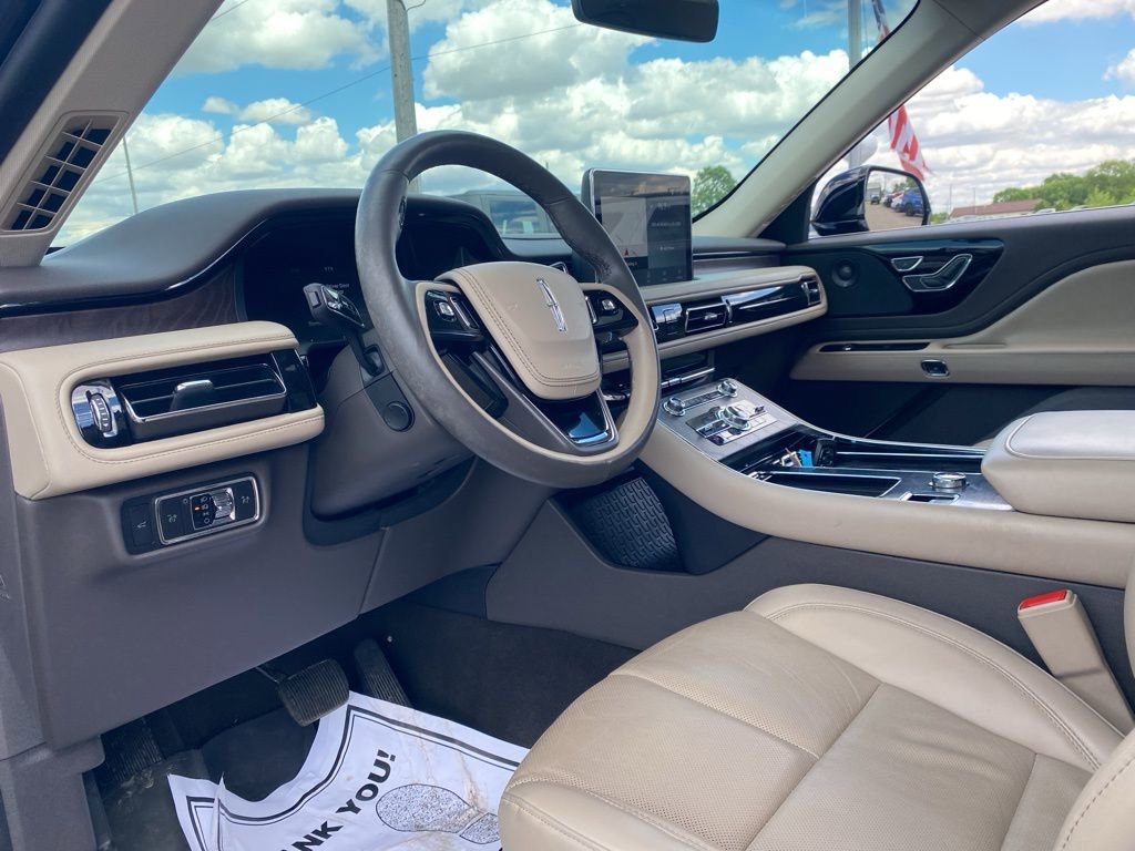 Used 2022 Lincoln Aviator Reserve w/ Elements Package Plus image 21