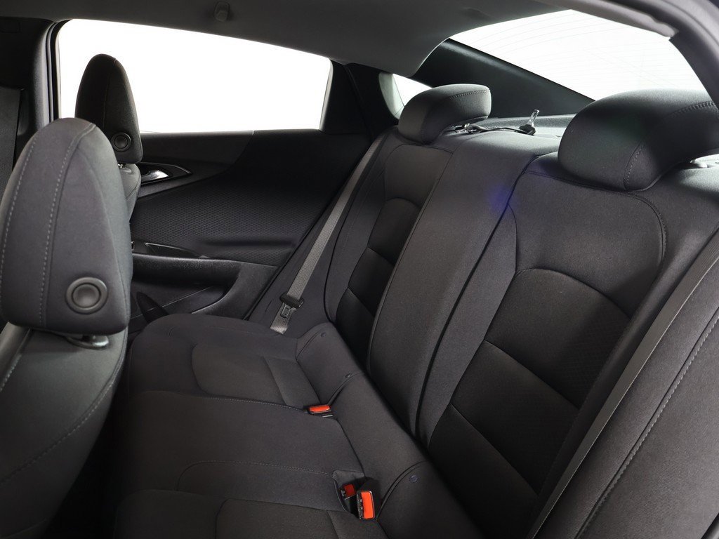 Used 2025 Chevrolet Malibu LS image 29
