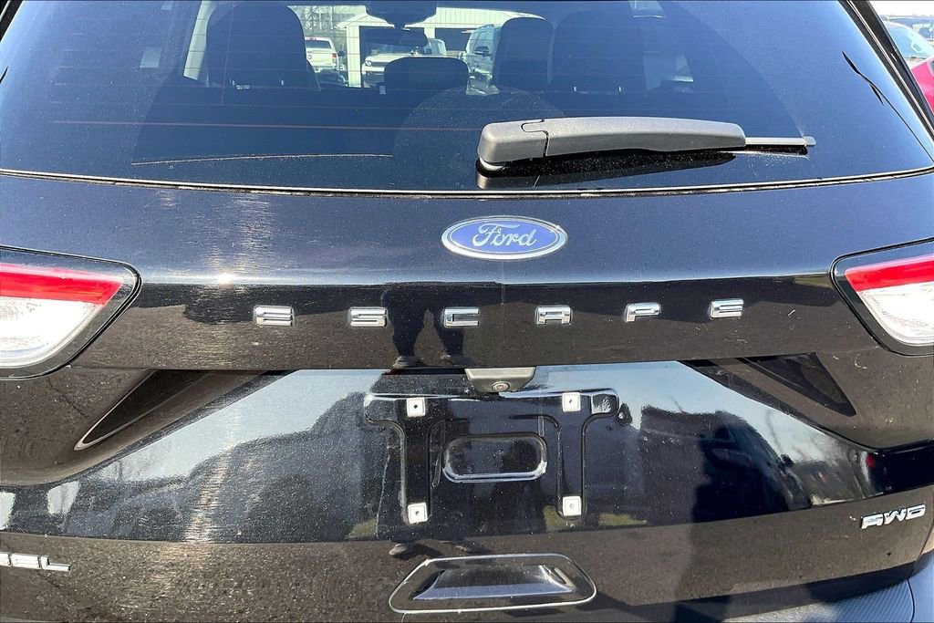Used 2022 Ford Escape SEL w/ Technology Package AWD/4WD image 26