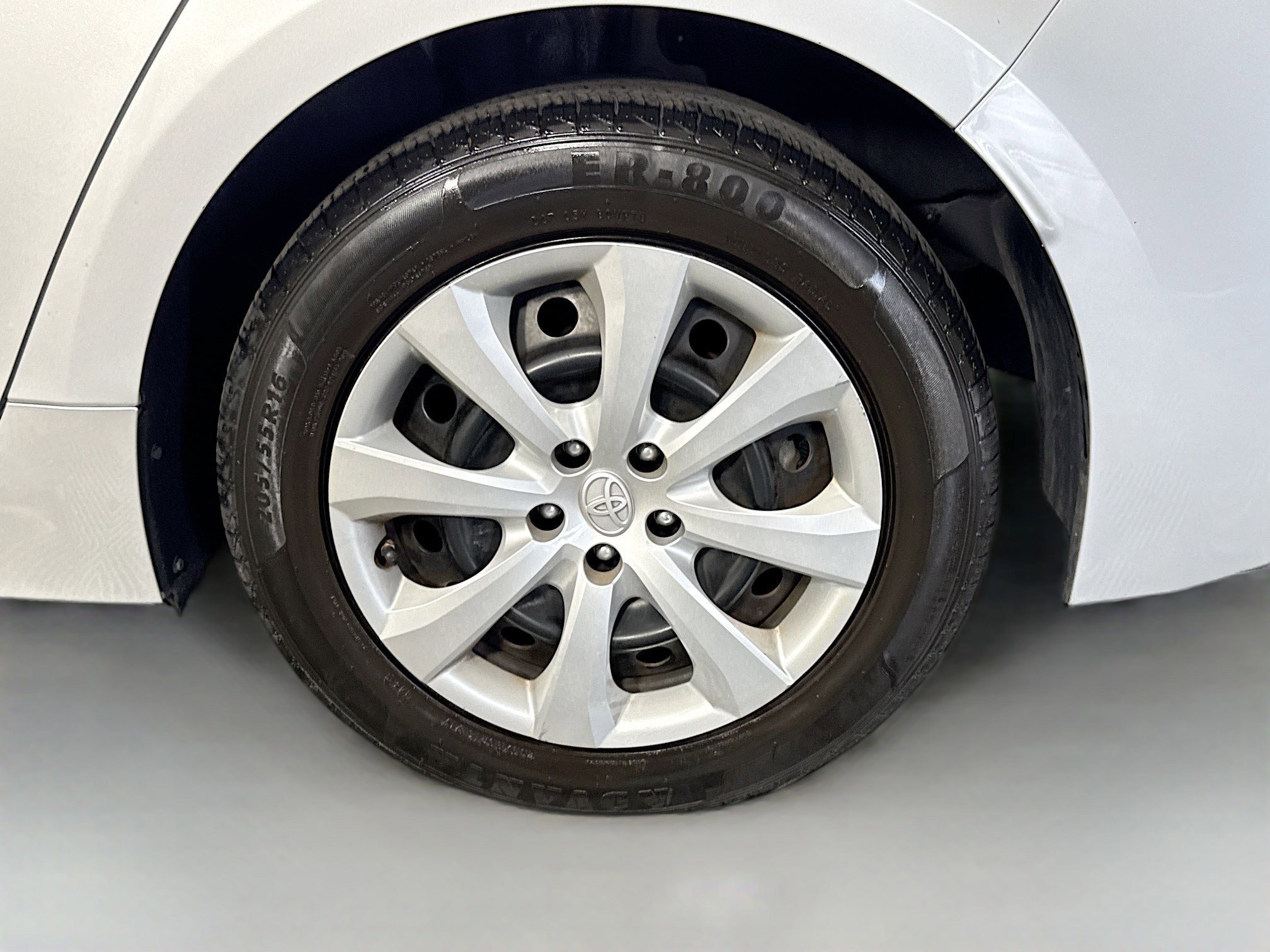 Used 2021 Toyota Corolla LE FWD image 36