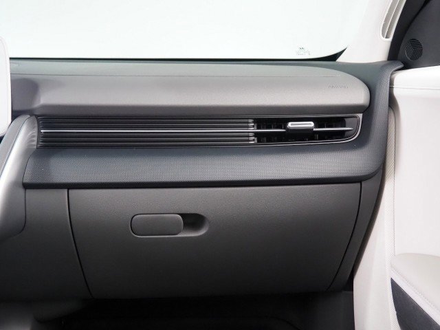 Used 2023 Hyundai Ioniq 5 Limited image 47