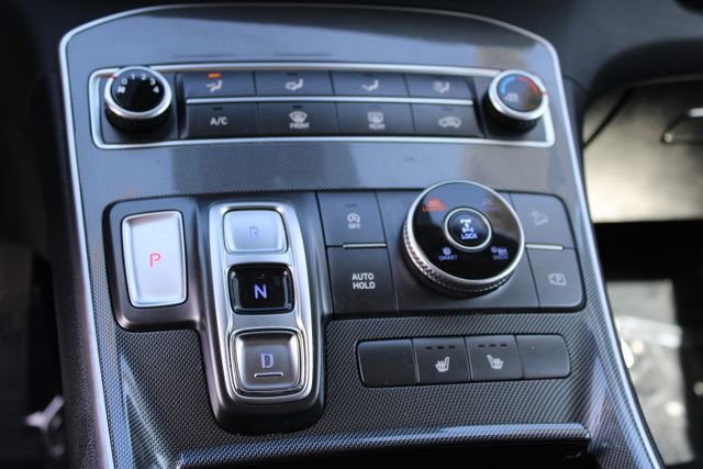 Used 2022 Hyundai Santa Fe SEL image 16
