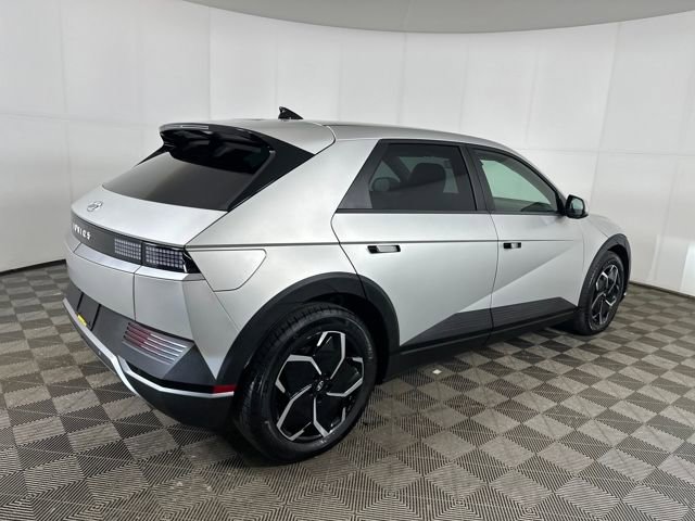 Used 2024 Hyundai Ioniq 5 SEL image 3