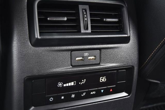 Used 2024 MAZDA CX-90 3.3 Turbo w/ Select Package image 23