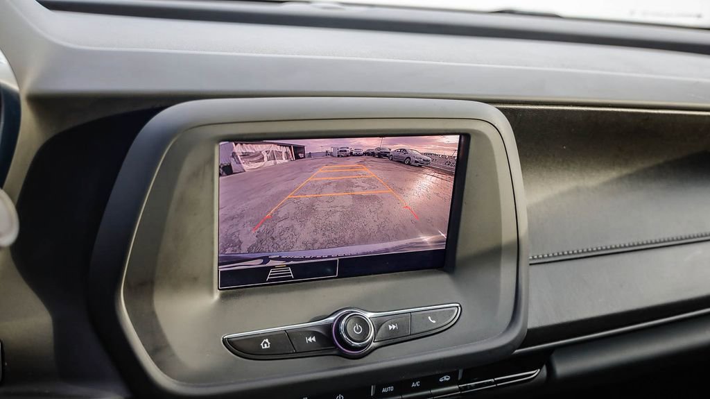 Used 2023 Chevrolet Camaro LT image 25