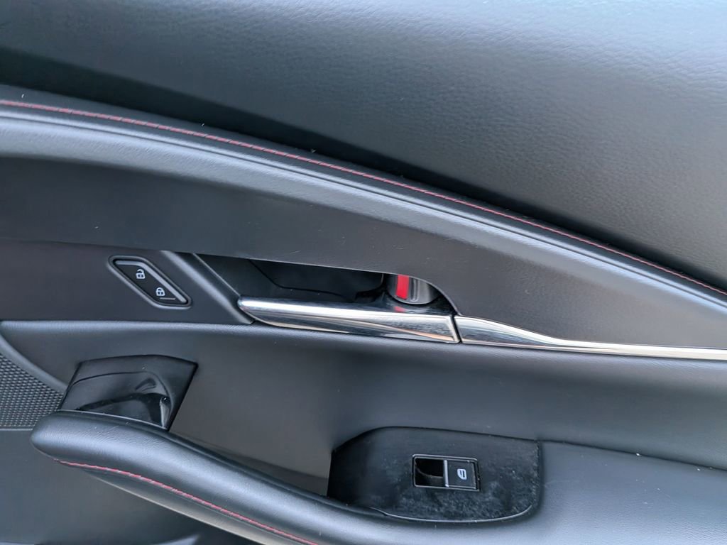 Used 2025 MAZDA CX-30 AWD 2.5 S w/ Preferred Package image 25