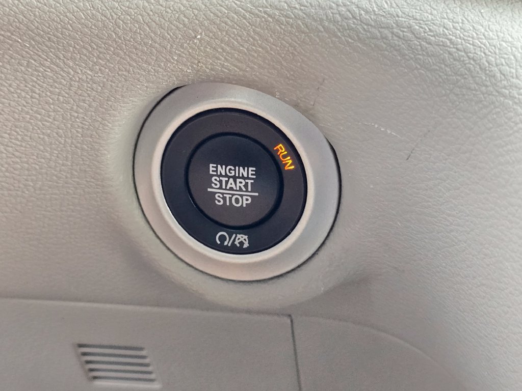 Used 2023 Chrysler Voyager LX FWD image 29