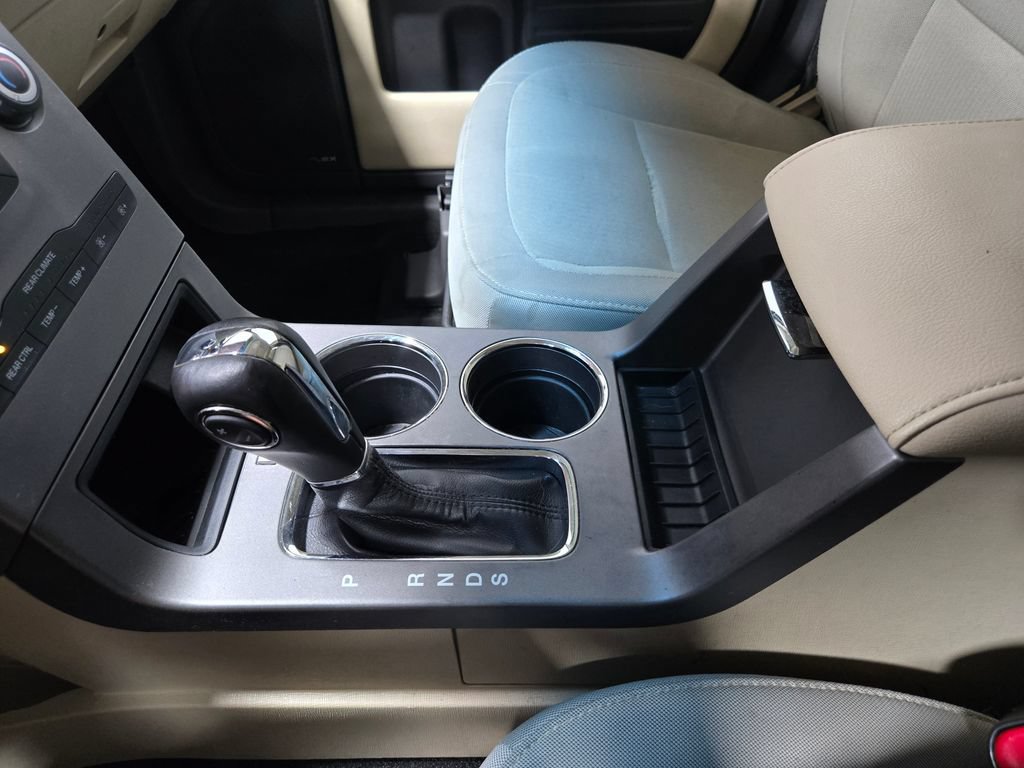 Used 2019 Ford Flex SE FWD image 24