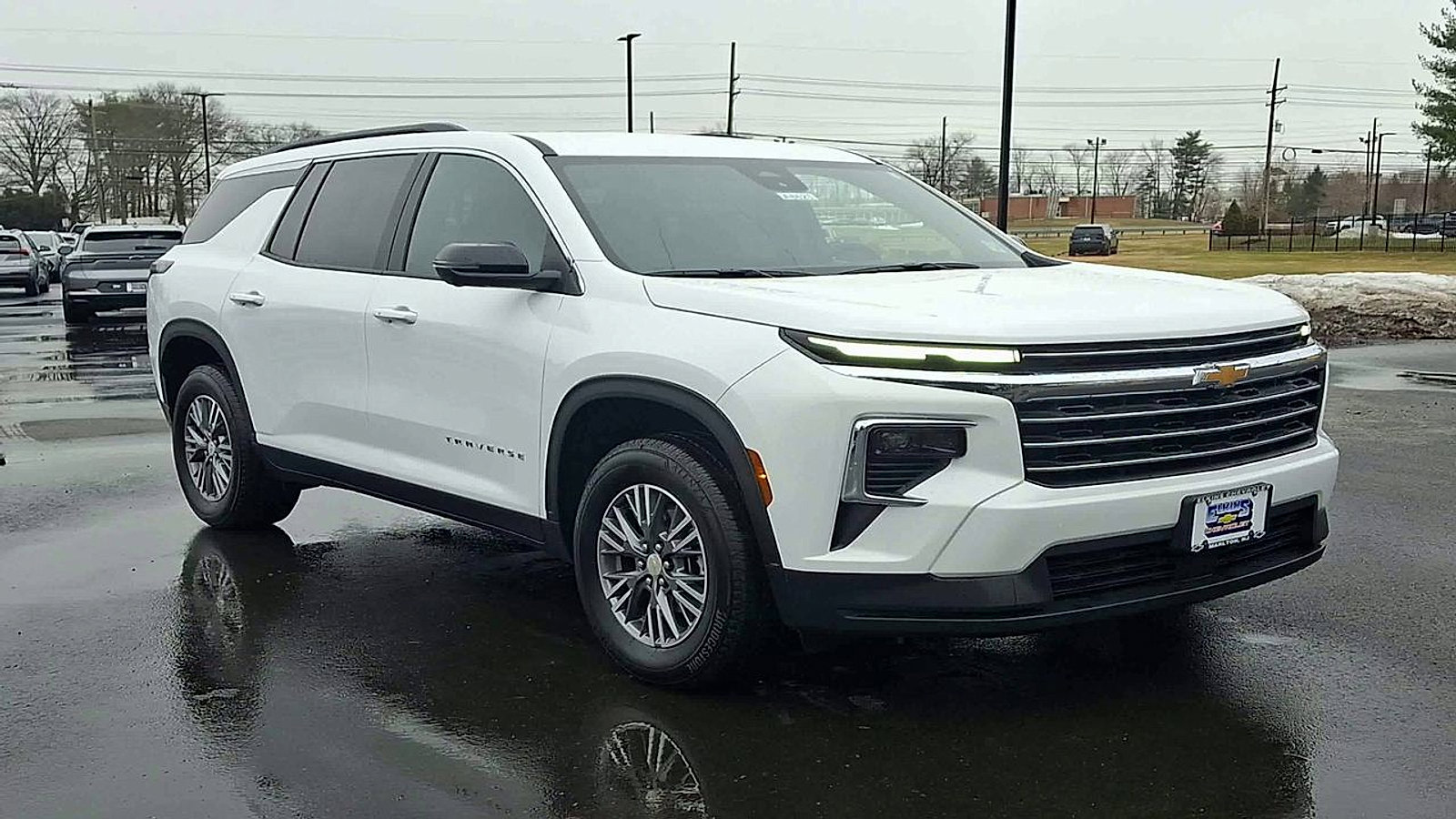 New 2026 Chevrolet Traverse LT w/ Driver Confidence Package FWD image 5