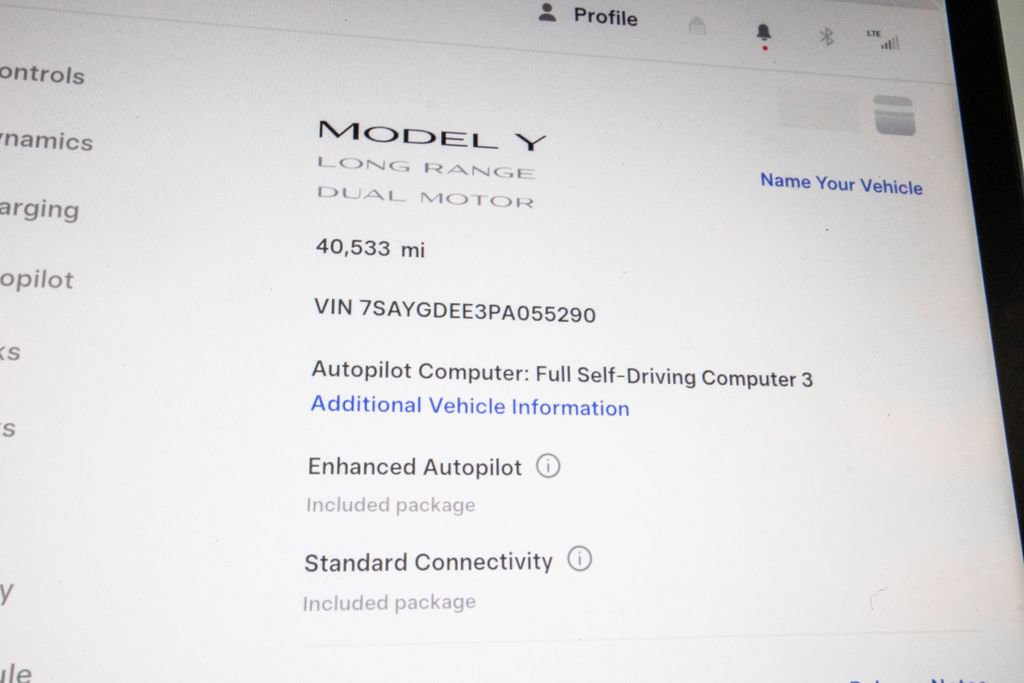 Used 2023 Tesla Model Y Long Range image 19