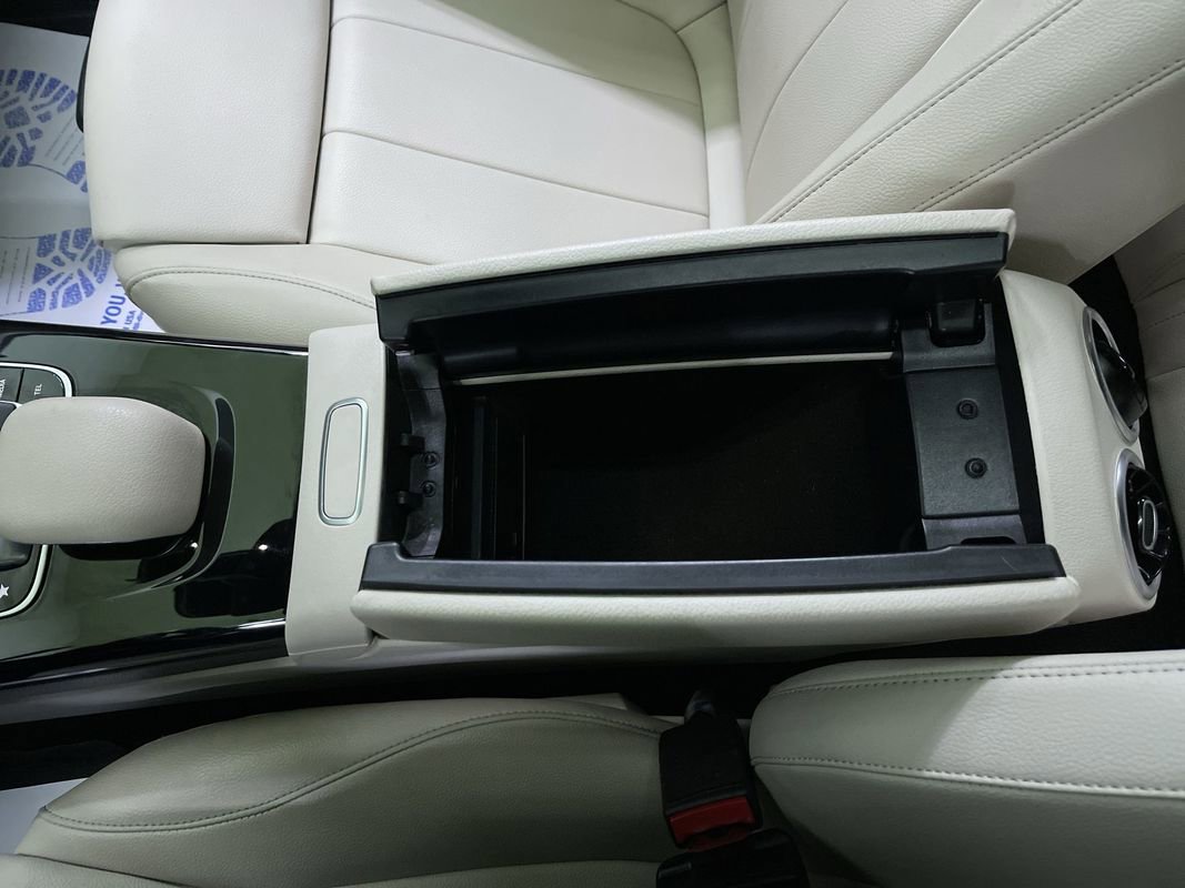 Used 2020 Mercedes-Benz A 220 4MATIC image 25