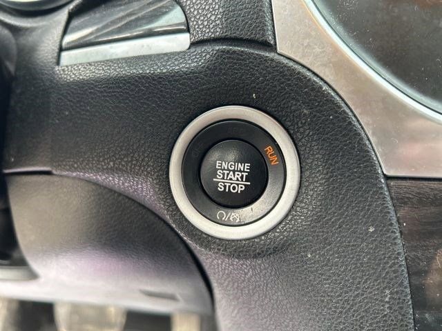 Used 2019 Chrysler 300 Touring w/ Sport Appearance Package image 20