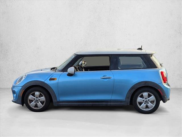 Used 2017 MINI Cooper 2-Door Hardtop FWD image 8