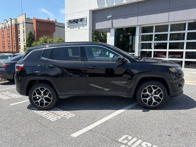 New 2026 Jeep Compass Limited AWD/4WD image 7