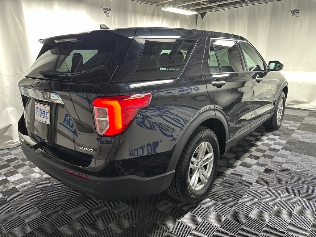 Used 2023 Ford Explorer 4WD image 4