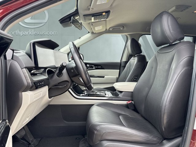 Used 2024 Kia Carnival SX image 9