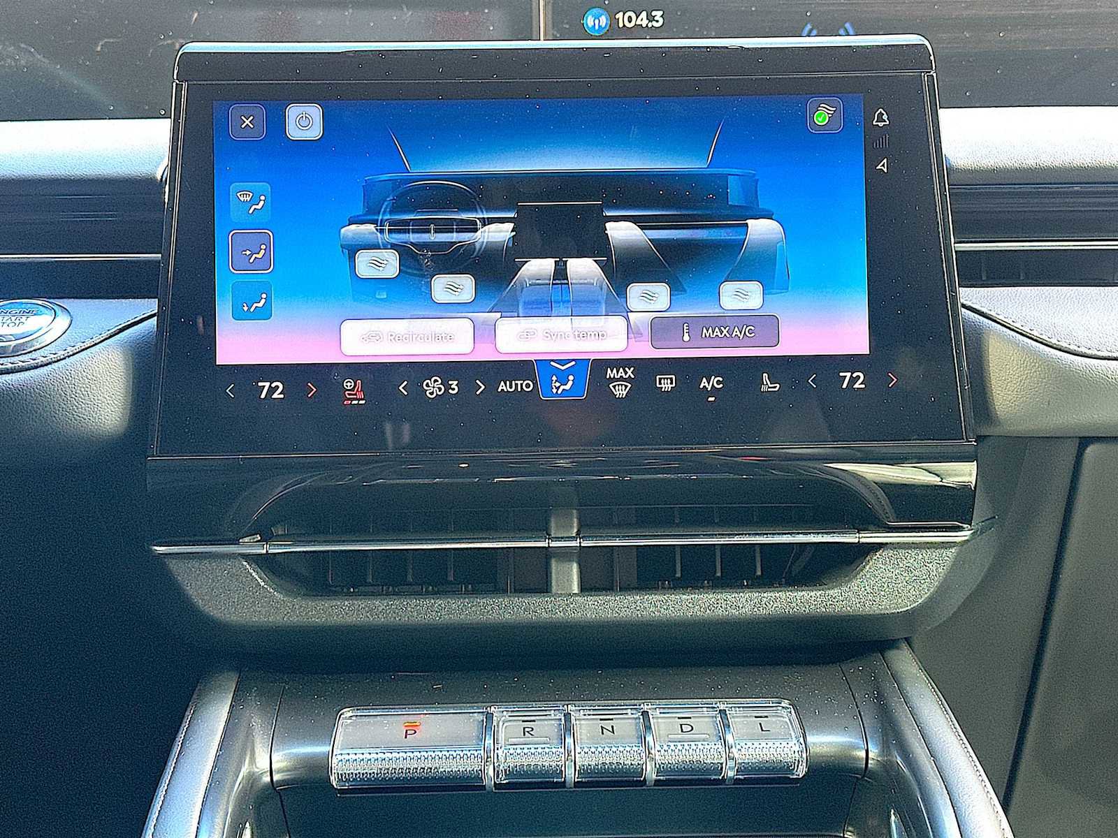 Used 2024 Lincoln Nautilus Reserve w/ Equipment Group 202A image 9