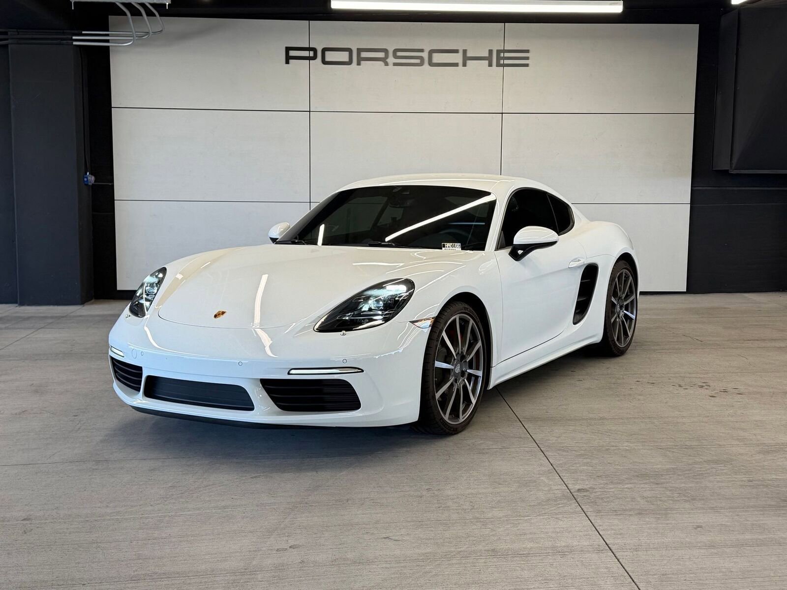 Certified 2022 Porsche 718 Cayman S