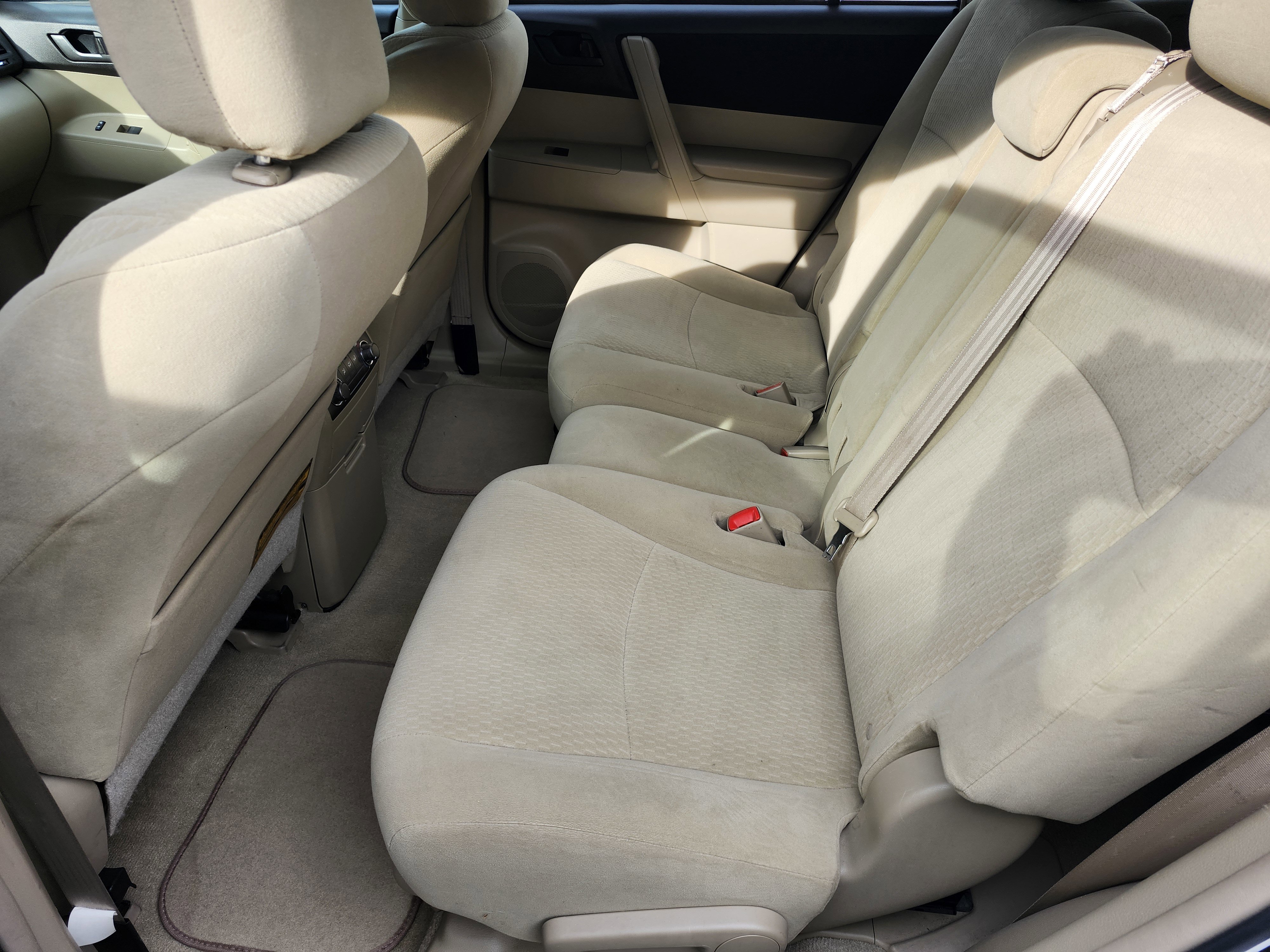 Used 2010 Toyota Highlander 4WD image 5