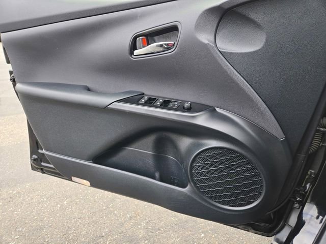 Certified 2017 Toyota Prius Two w/ Carpet Mat Package FWD image 23