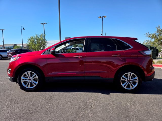 Used 2017 Ford Edge Titanium w/ Technology Package AWD/4WD image 3