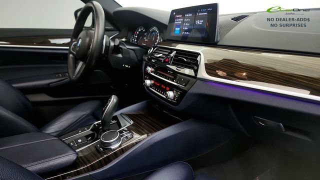 Used 2018 BMW 530e w/ M Sport Package 2 RWD image 35