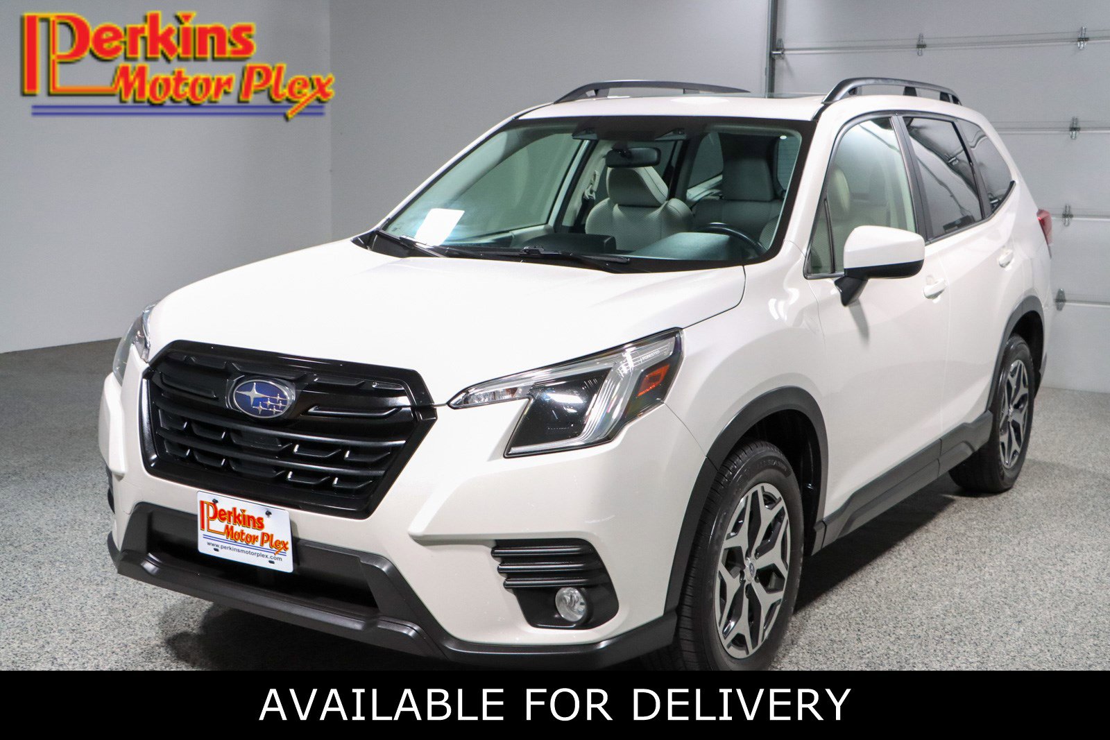 Used 2023 Subaru Forester Premium AWD/4WD image 1