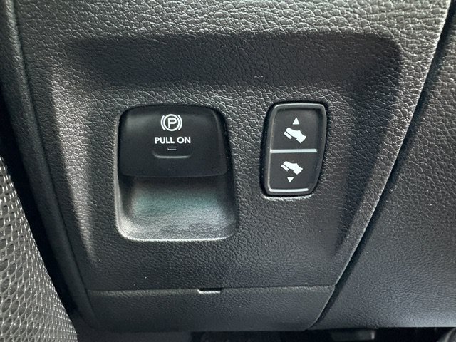 Used 2025 RAM 1500 Big Horn AWD/4WD image 21