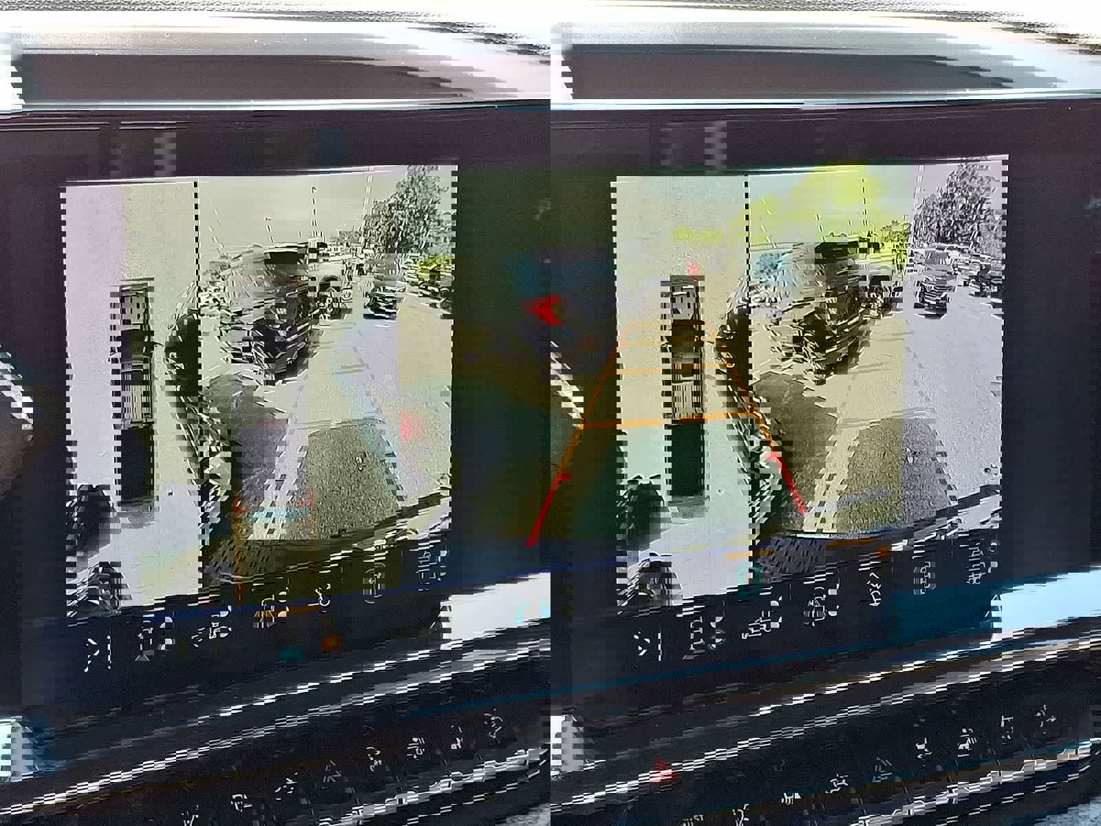 Used 2024 Chevrolet Silverado 2500 ZR2 w/ Technology Package AWD/4WD image 21