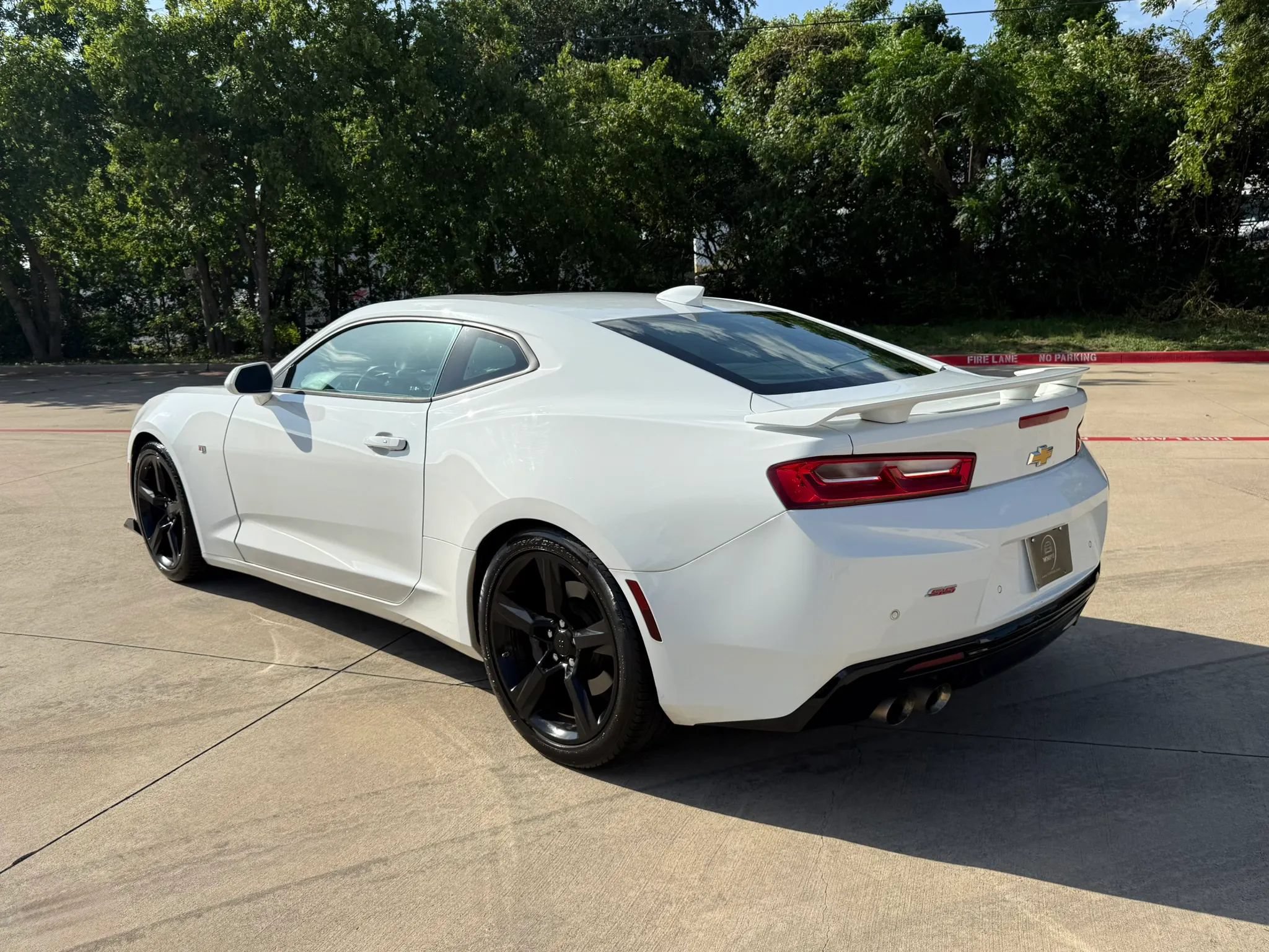 Used 2017 Chevrolet Camaro SS RWD image 4