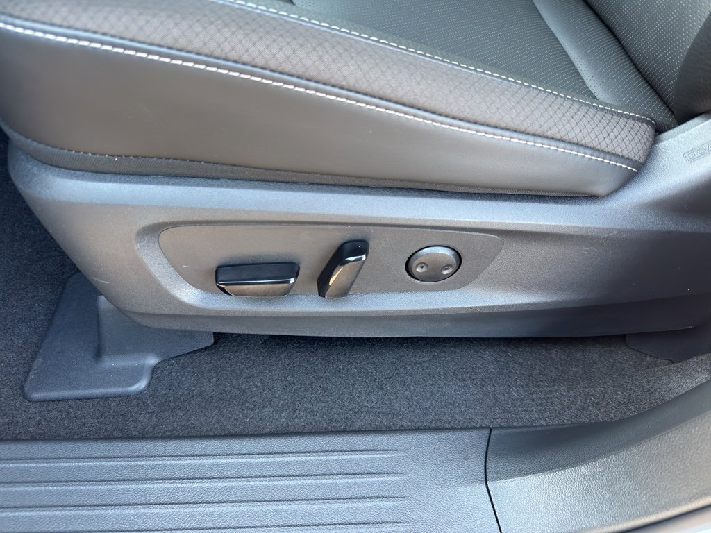 New 2026 Nissan Pathfinder SL image 15