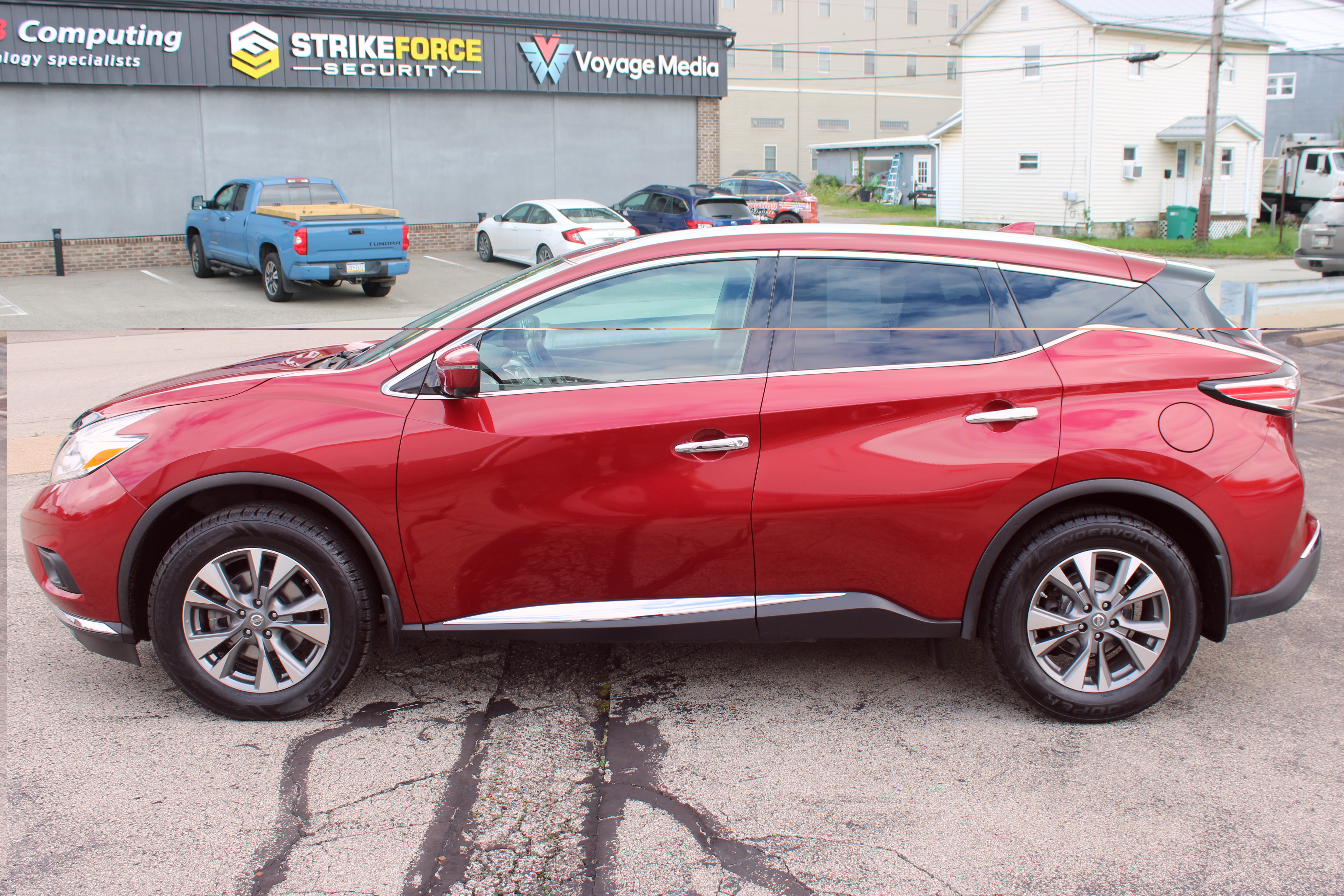 Used 2017 Nissan Murano SL w/ SL Technology Package AWD/4WD image 2