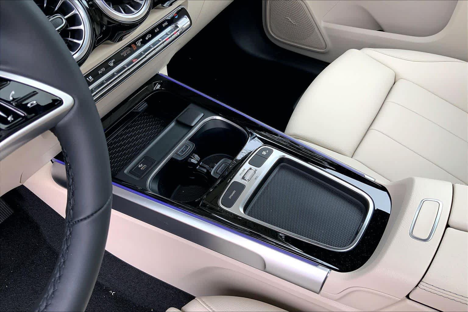 New 2026 Mercedes-Benz GLB 250 4MATIC image 7