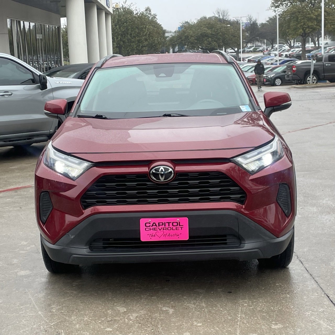 Used 2023 Toyota RAV4 XLE image 6