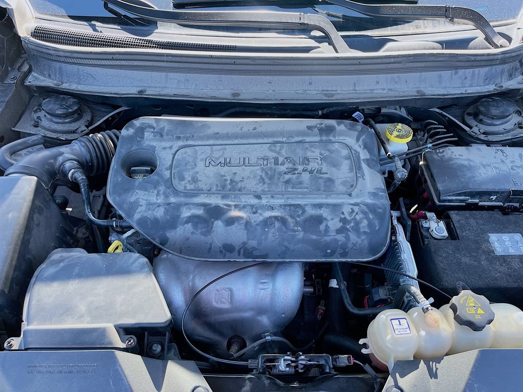 Used 2023 Jeep Cherokee Altitude Lux AWD/4WD image 30