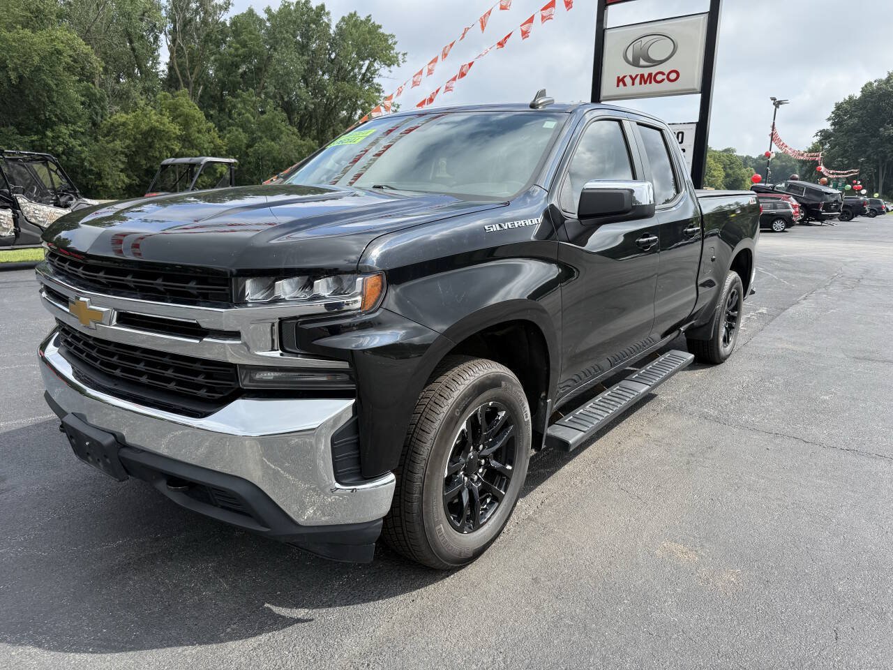Used 2019 Chevrolet Silverado 1500 LT w/ All-Star Edition AWD/4WD image 1