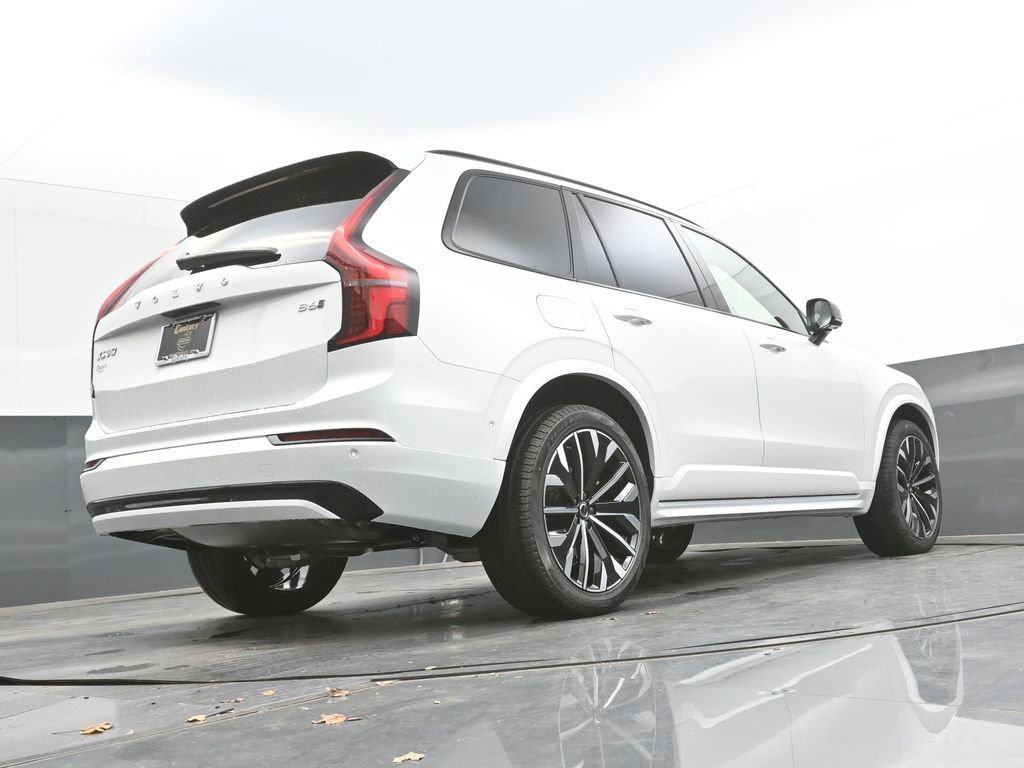 New 2026 Volvo XC90 B6 Ultra w/ Lounge Package image 35