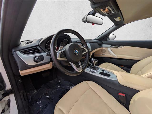 Used 2009 BMW Z4 sDrive35i image 17