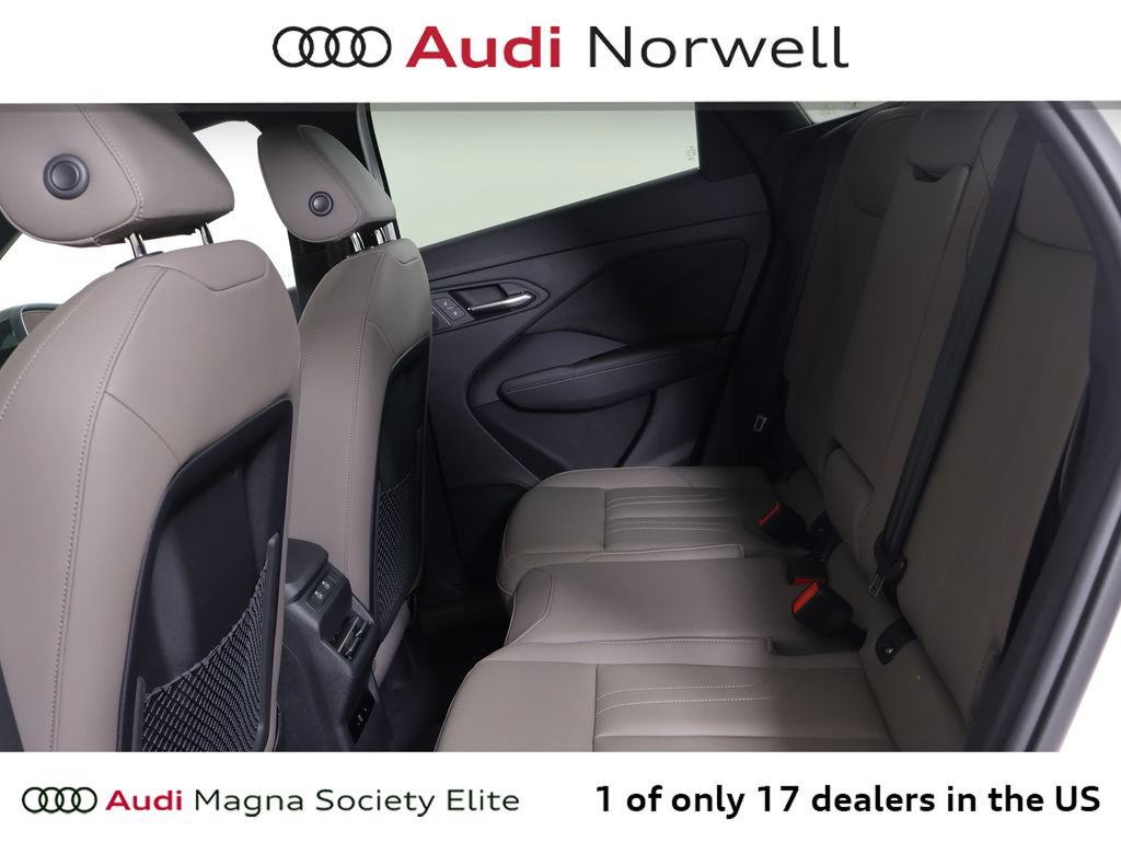 New 2026 Audi Q3 quattro 2.0T AWD/4WD image 21