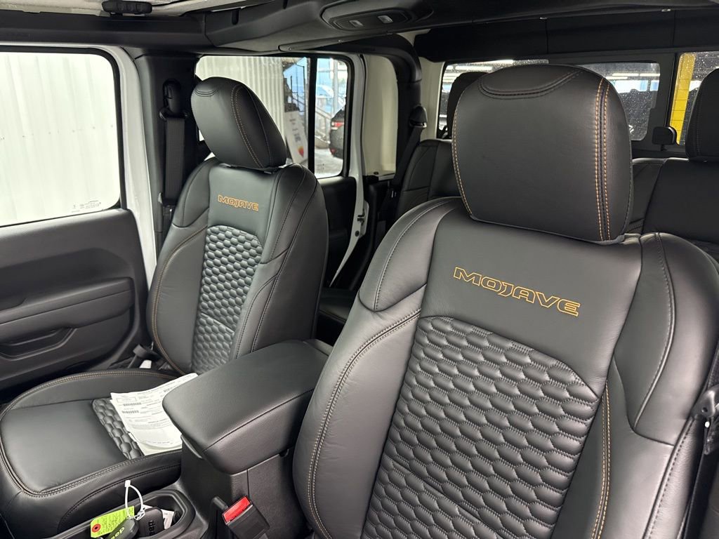 New 2026 Jeep Gladiator Mojave image 15