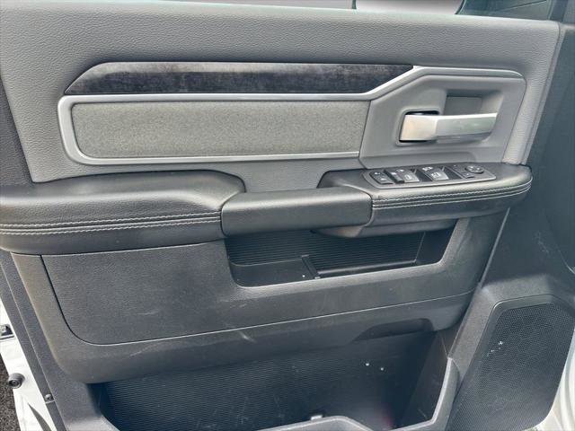 Certified 2022 RAM 3500 Big Horn AWD/4WD image 16
