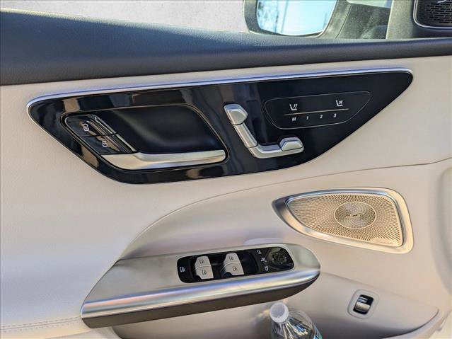 New 2026 Mercedes-Benz C 300 Sedan image 4
