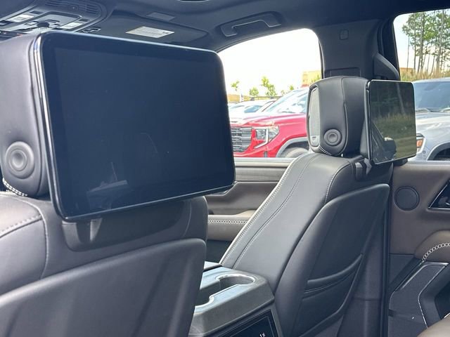 Certified 2025 GMC Yukon Denali Ultimate AWD/4WD image 36