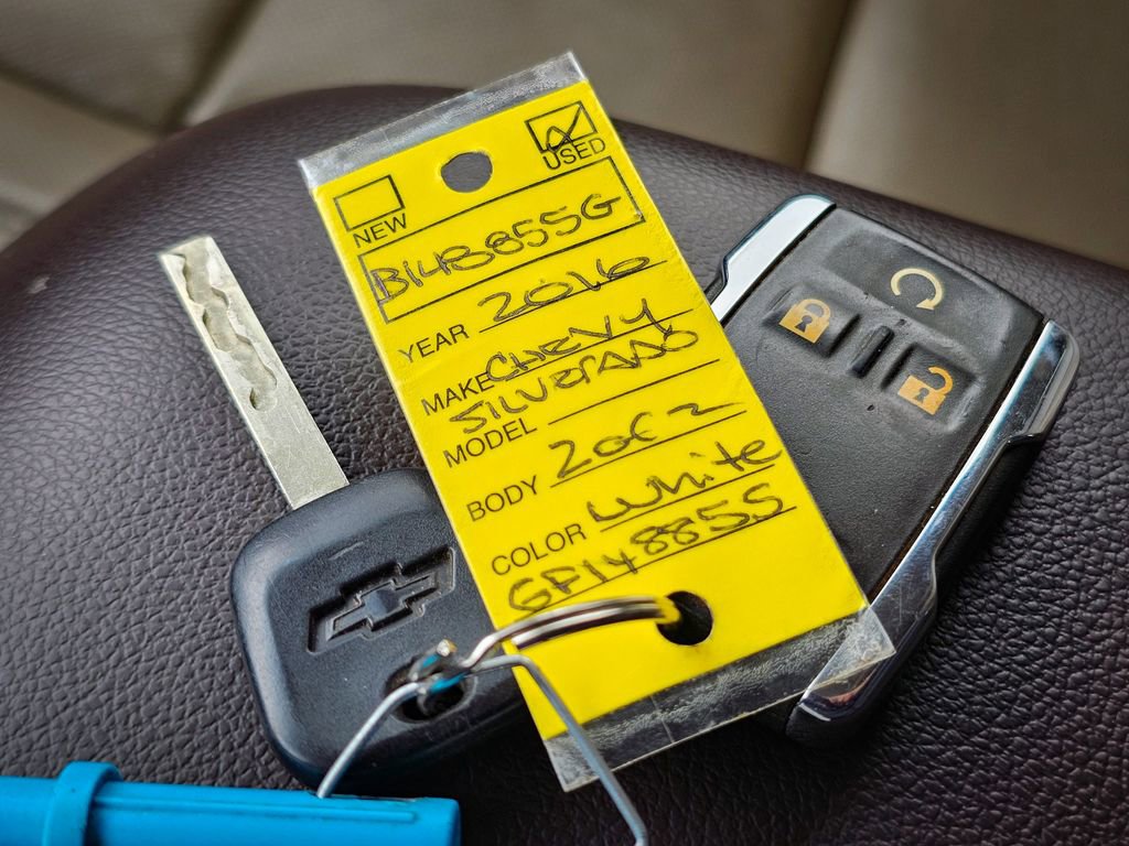 Used 2016 Chevrolet Silverado 2500 LTZ w/ LTZ Plus Package image 39